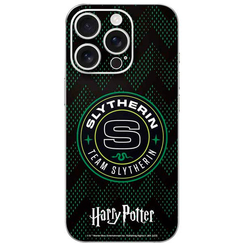 Wizarding Worlds Harry Potter Team Slytherin iPhone 16 Pro Skin