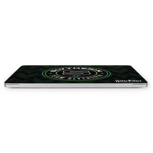 Wizarding Worlds Harry Potter Team Slytherin Apple MacBook Pro 16-inch Skin