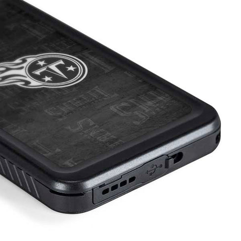 NFL Tennessee Titans Black & White Galaxy S24 Waterproof Case