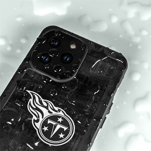NFL Tennessee Titans Black & White iPhone 15 Pro Waterproof Case