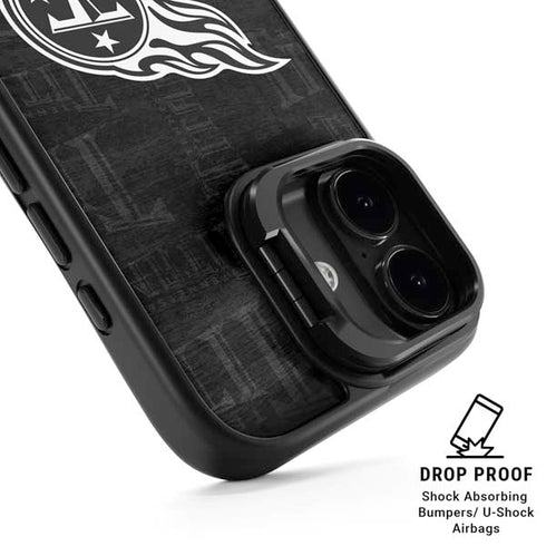 NFL Tennessee Titans Black & White iPhone 17 Kickstand Case