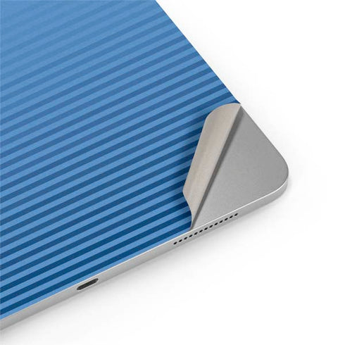 NFL Tennessee Titans Breakaway iPad Pro 13in M4 (2024) Skin