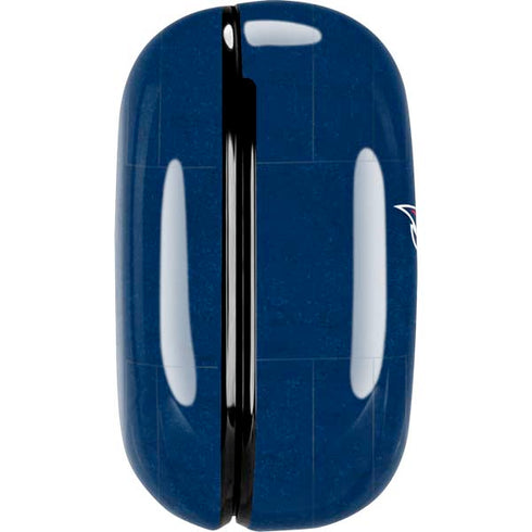 NFL Tennessee Titans Distressed Galaxy Buds Live Skin
