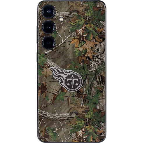 NFL Tennessee Titans Realtree Xtra Green Camo Galaxy S24 Skin