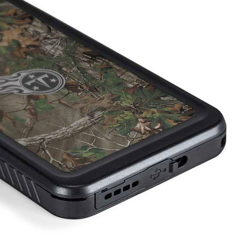 NFL Tennessee Titans Realtree Xtra Green Camo Galaxy S24 Waterproof Case