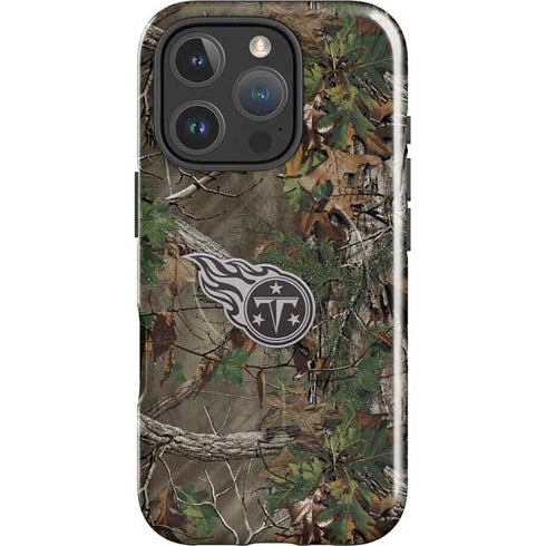 NFL Tennessee Titans Realtree Xtra Green Camo iPhone 16 Pro Magsafe Impact Case