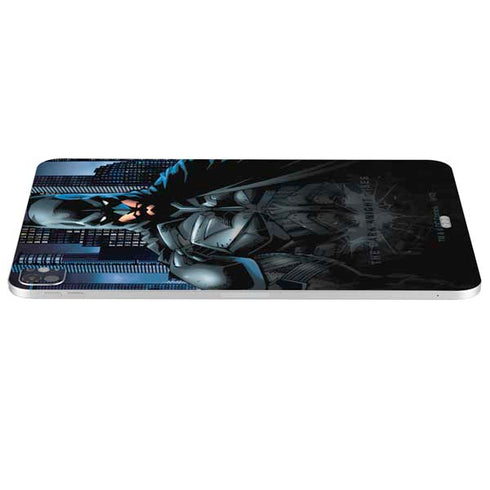 DC Comics Batman The Dark Knight Comic Art iPad Pro 13in M4 (2024) Skin