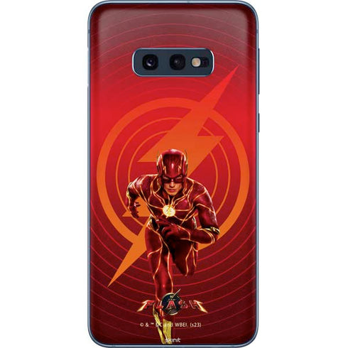 DC Comics The Flash Movie: Flash in Motion Galaxy S10e Skin