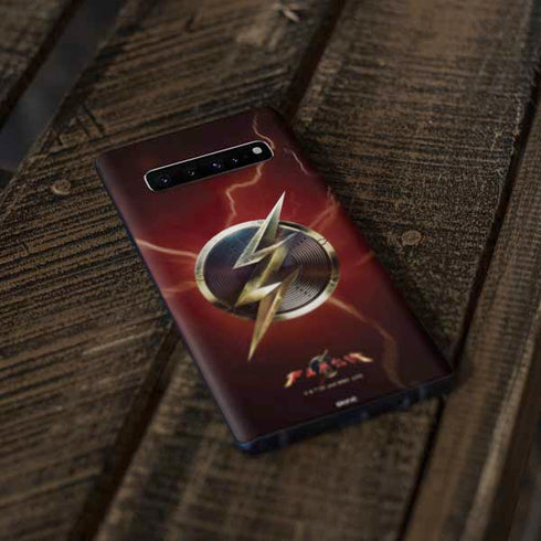 DC Comics The Flash Movie: Logo Poster Galaxy S10 Plus Skin