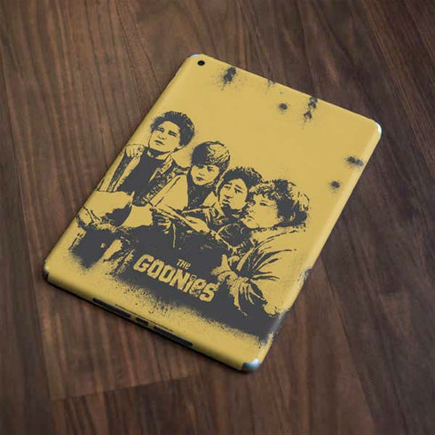 Warner Bros The Goonies (1985) The Goonies Cast Apple iPad Skin