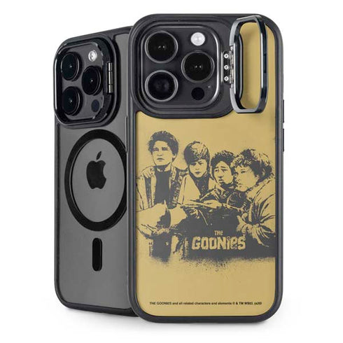 Warner Bros The Goonies (1985) The Goonies Cast iPhone 14 Pro Kickstand Case