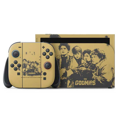 Warner Bros The Goonies (1985) The Goonies Cast Nintendo Skins