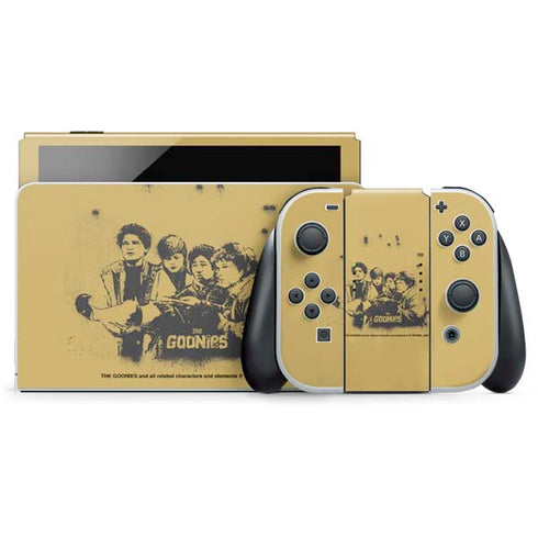 Warner Bros The Goonies (1985) The Goonies Cast Nintendo Skins