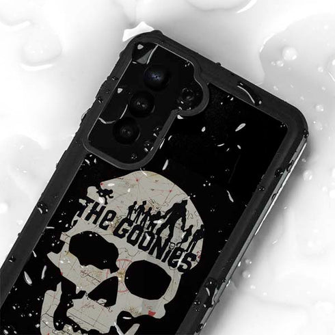 Warner Bros The Goonies (1985) The Goonies Skull Map Galaxy S24 Plus Waterproof Case