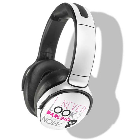 Disney The Incredibles Edna Mode Art Skullcandy Venue Skin