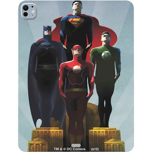 Justice League Standing Pose Team iPad Pro 13in M4 (2024) Skin