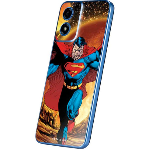 DC Comics Superman Action Pose Art By Jim Lee Moto G Play 4G (2024) Skin
