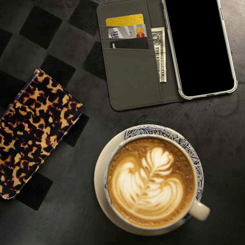 Tortoise Shell iPhone 15 Pro Folio Case