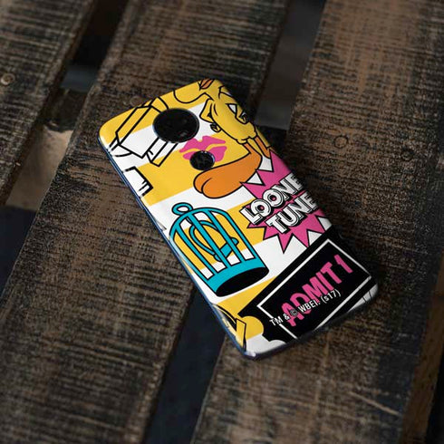 Looney Tunes Tweety and Sylvester Striped Patches Moto E5 Plus Skin