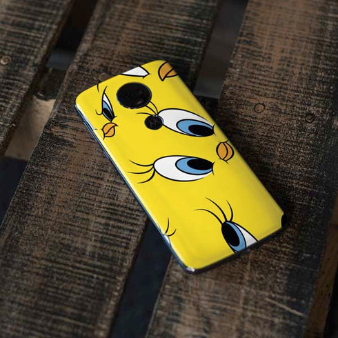Looney Tunes Tweety Bird Super Sized Pattern Moto E5 Plus Skin