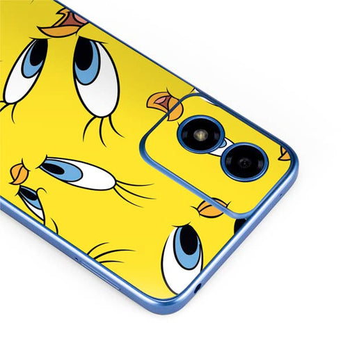 Looney Tunes Tweety Bird Super Sized Pattern Moto G Play 4G (2024) Skin