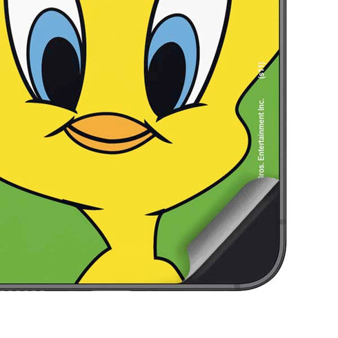 Looney Tunes Tweety Bird Zoomed In Galaxy S24 Plus Skin