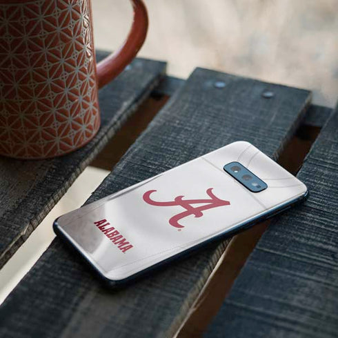 University of Alabama White Jersey Galaxy S10e Skin
