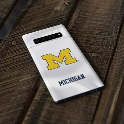 University of Michigan White Jersey Galaxy S10 Plus Skin