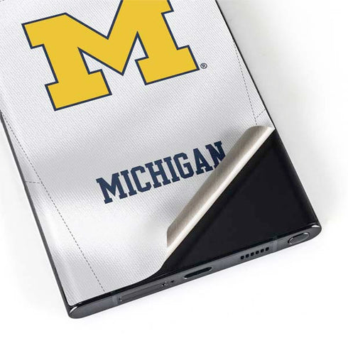 University of Michigan White Jersey Galaxy S22 Ultra Skin
