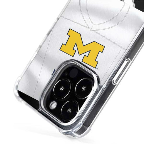 University of Michigan White Jersey iPhone 15 Pro Max MagSafe Case