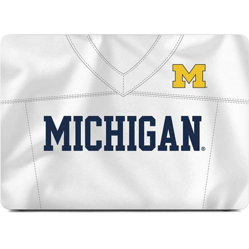 University of Michigan White Jersey Apple MacBook Pro 16-inch Skin