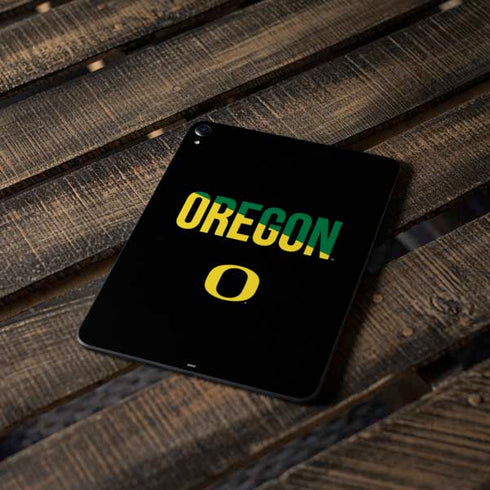 University of Oregon Split on Black Apple iPad Pro Skin