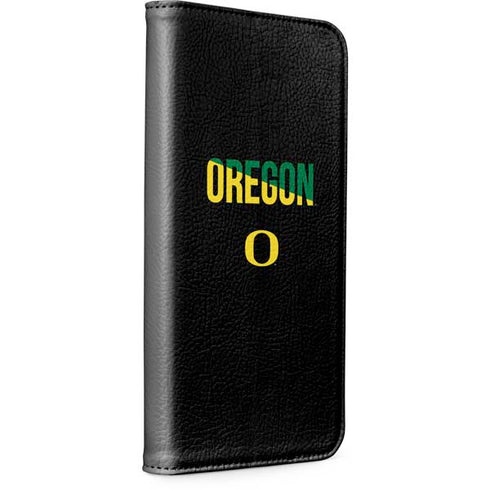 University of Oregon Split on Black iPhone 15 Plus Folio Case