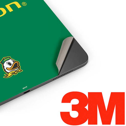 University of Oregon Yellow O with Text Apple iPad Pro Skin