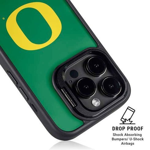University of Oregon Yellow O on Green iPhone 15 Pro Kickstand Case