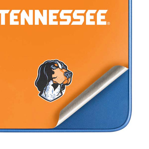 University of Tennessee-Knoxville T Logo on Orange Moto G Play 4G (2024) Skin