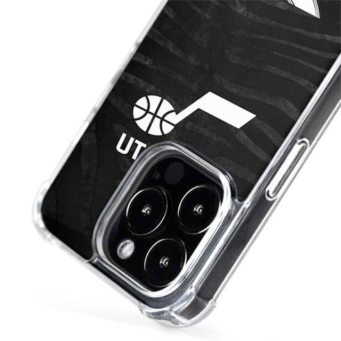 NBA Utah Jazz Black Animal Print iPhone 15 Pro MagSafe Case