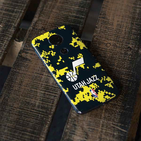 NBA Utah Jazz Grey Digi Camo Moto E5 Plus Skin