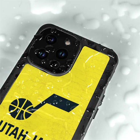 NBA Utah Jazz Yellow Texture iPhone 15 Pro Waterproof Case