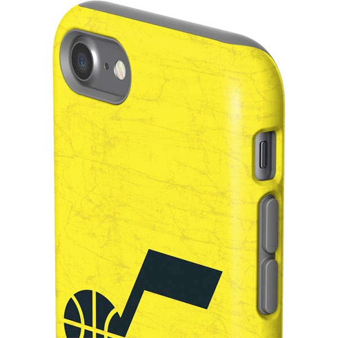 NBA Utah Jazz Yellow Texture iPhone SE (2nd & 3rd Gen) Pro Case