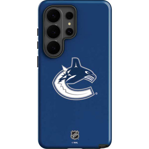 NHL Vancouver Canucks Distressed Galaxy S26 Ultra Impact Case