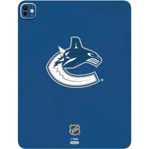 NHL Vancouver Canucks Distressed iPad Pro 13in M4 (2024) Skin