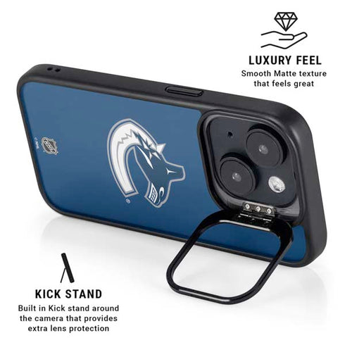 NHL Vancouver Canucks Distressed iPhone 14 Plus Kickstand Case