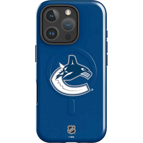 NHL Vancouver Canucks Distressed iPhone 16 Pro Max Magsafe Impact Case