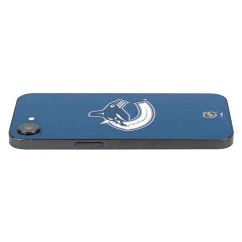 NHL Vancouver Canucks Distressed iPhone 16e Skin