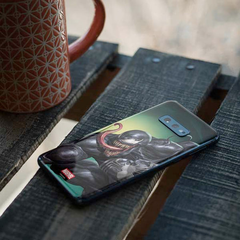 Marvel Venom Symbiote Galaxy S10e Skin