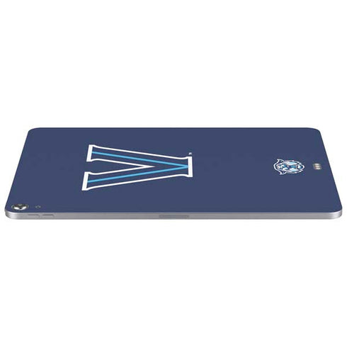 Villanova University V Apple iPad Air Skin