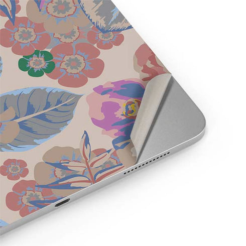 Warm Taupe Floral iPad Pro 13in M4 (2024) Skin