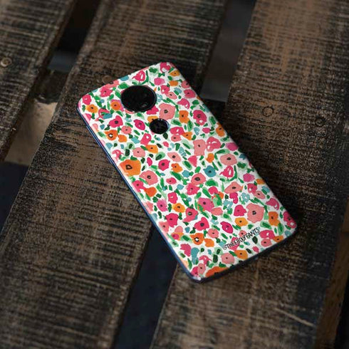 Bouffants and Broken Hearts Watercolor Floral Moto E5 Plus Skin