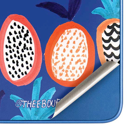 Bouffants and Broken Hearts Weird Fruits Moto G Play 4G (2024) Skin